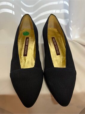 NWT WALTER STEIGER Black Fabric Low Heels size 5